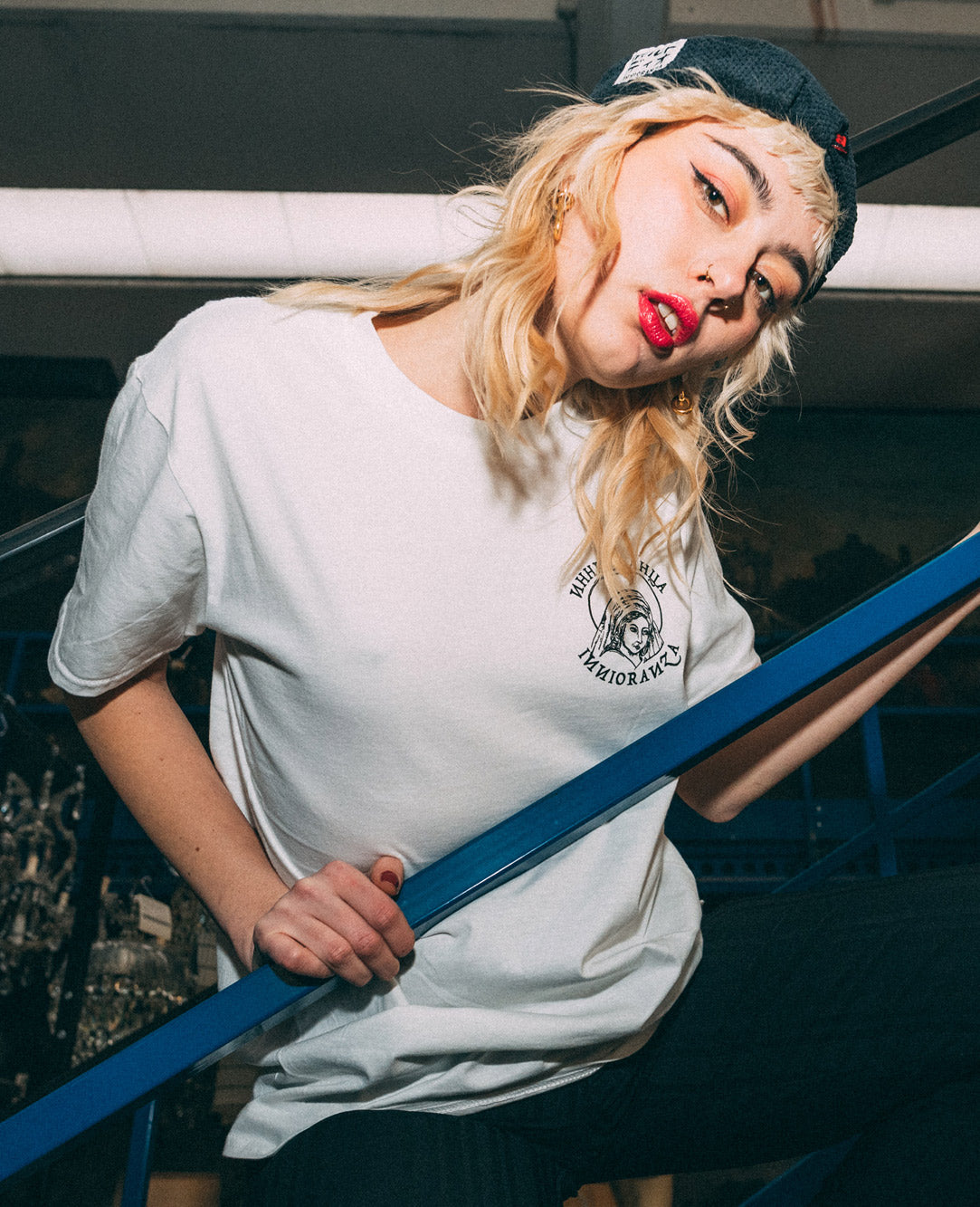 VODKA MADONNA T-shirt streetwear provocatoria in cotone image 14