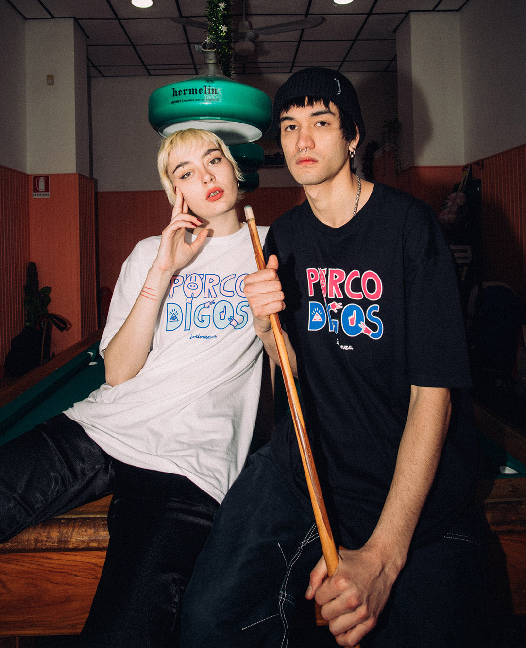 PORCO DIGOS T-shirt streetwear ironica in cotone” image 1
